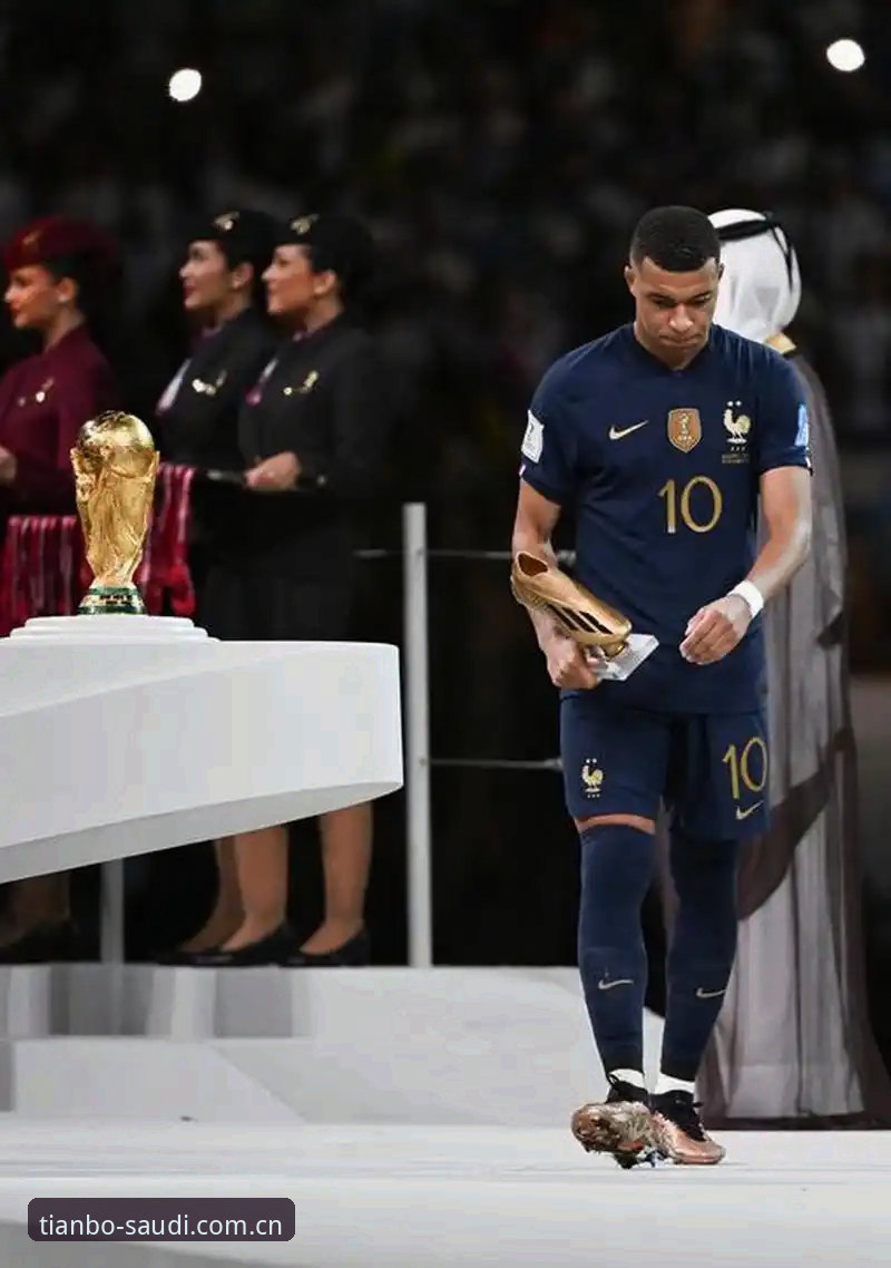 法国队3-0伊拉克，德尚赛后这3句话信息量有多大？